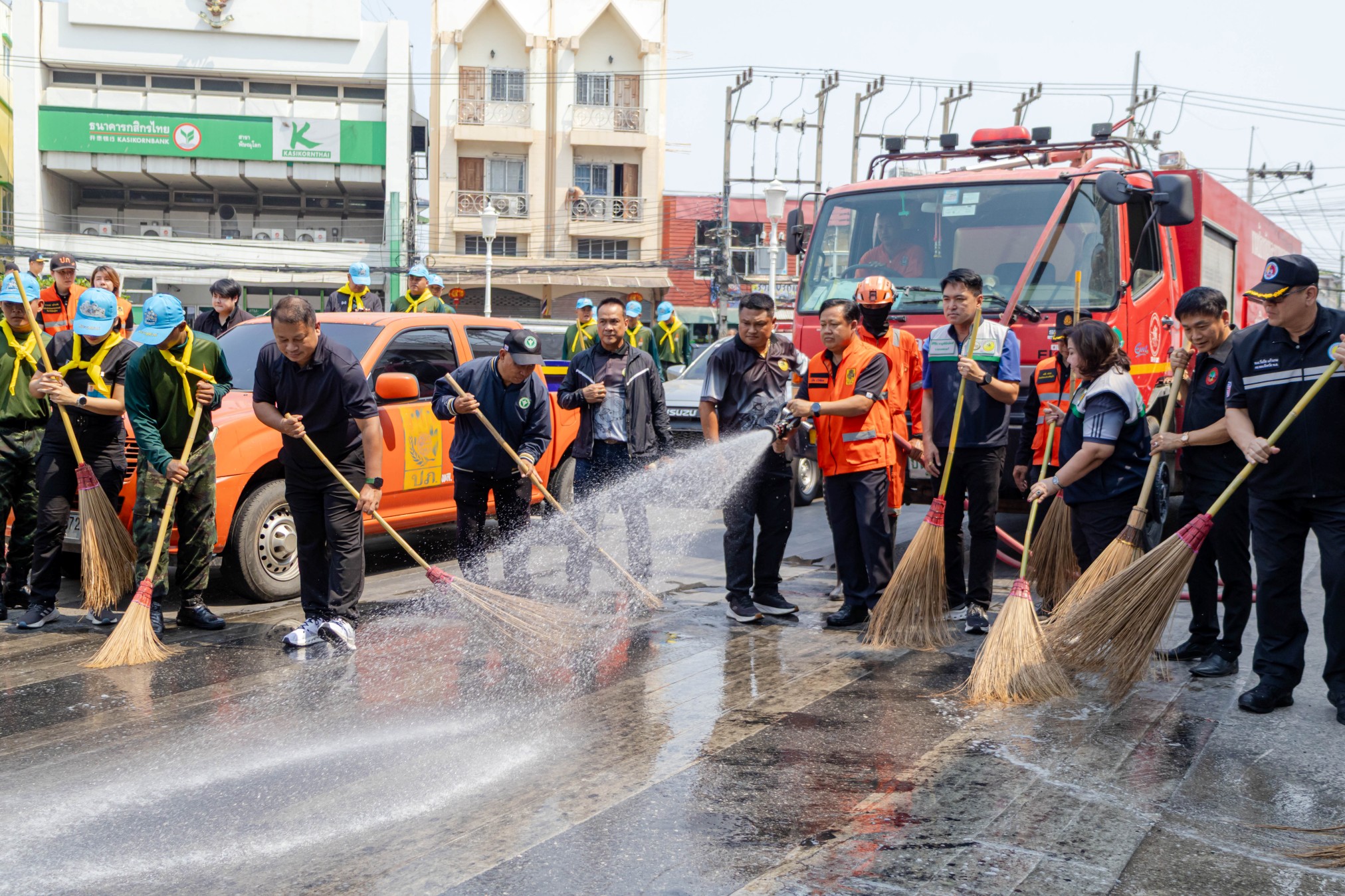 จังหวัดพิษณุโลกจัดกิจกรรมรณรงค์การป้องกันและแก้ไขปัญหาไฟป่า หมอกควัน และฝุ่นละอองขนาดเล็ก (PM2.5)