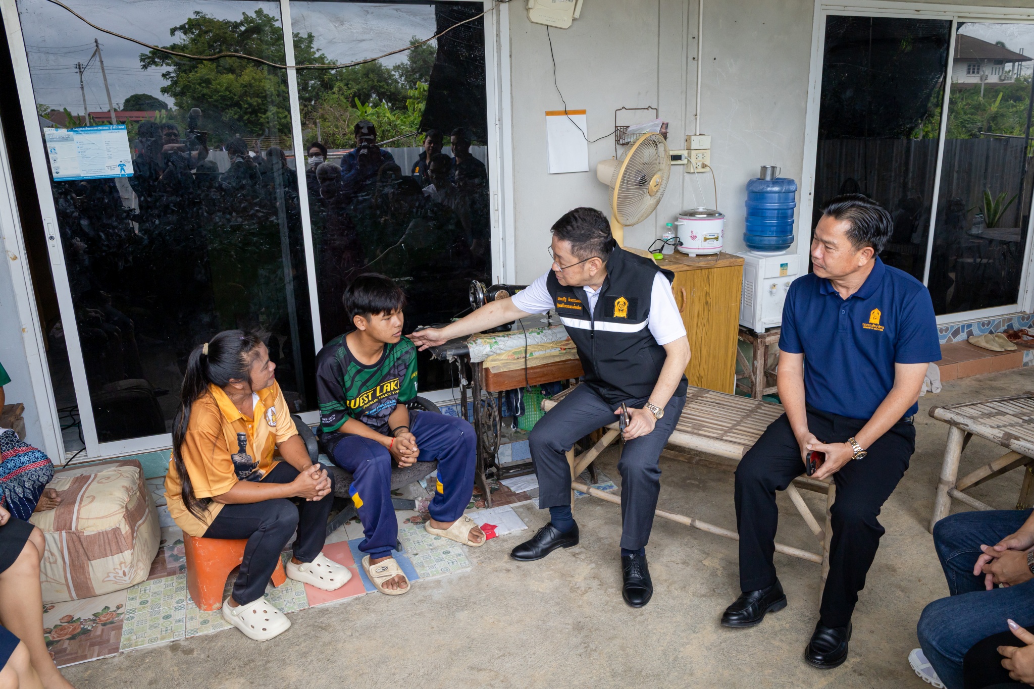 &ldquo;ประเสริฐ&rdquo; ขับเคลื่อนโครงการ &ldquo;พาน้องกลับมาเรียน&rdquo; Thailand Zero Dropout &nbsp;&ldquo;ย้ำ&rdquo; ให้นักเรียนกลับมาเรียนอยู่ในระบบจนจบการศึกษา และมีทักษะอาชีพที่ยั่งยืน