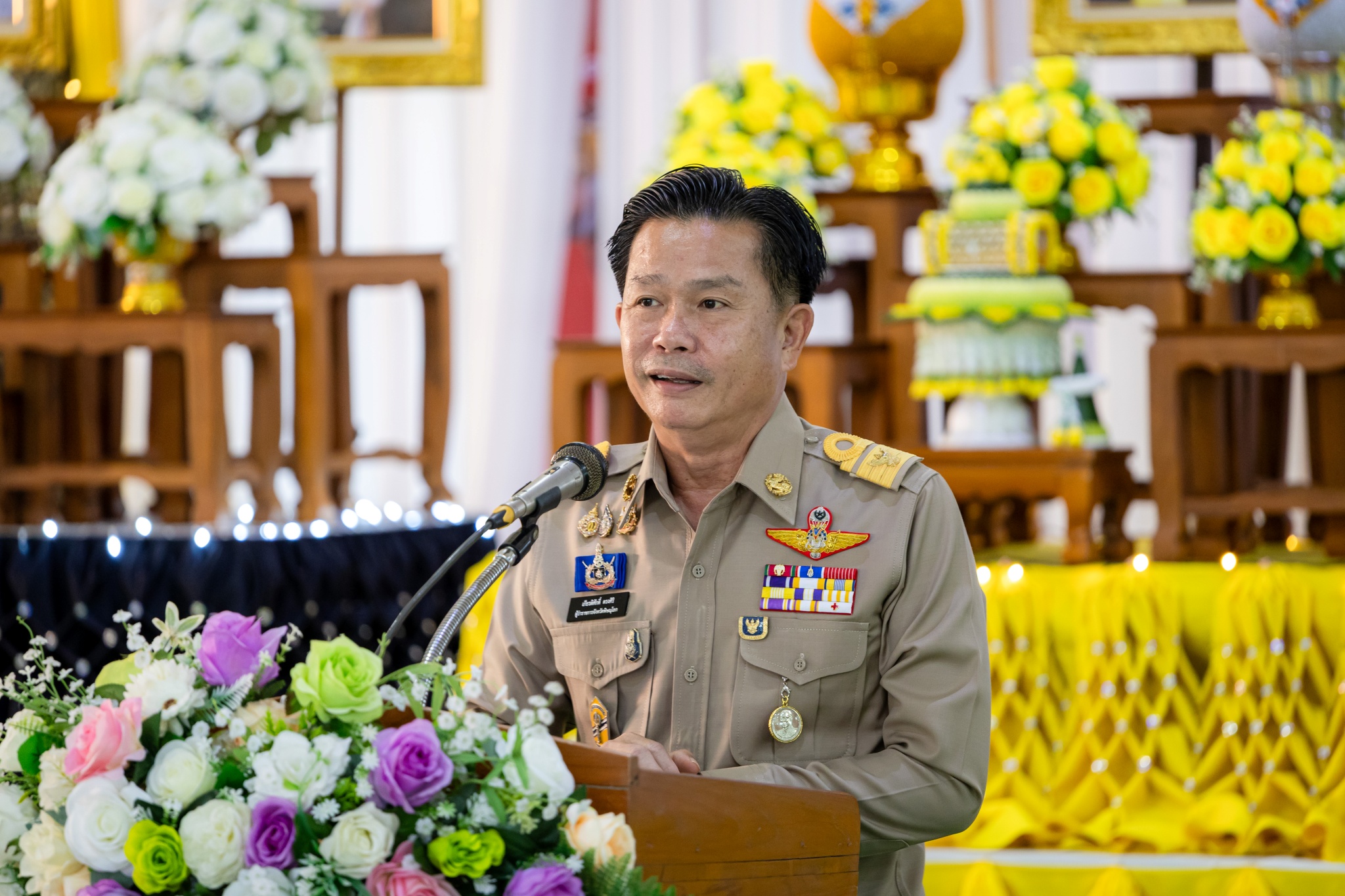 ผู้ว่าฯ พิษณุโลก นำส่วนราชการออกหน่วย &ldquo;บำบัดทุกข์ บำรุงสุข สร้างรอยยิ้มให้ประชาชน&rdquo; ลงพื้นที่ตำบลท่าช้าง อำเภอพรหมพิราม รับฟังปัญหาและมอบความช่วยเหลือประชาชน