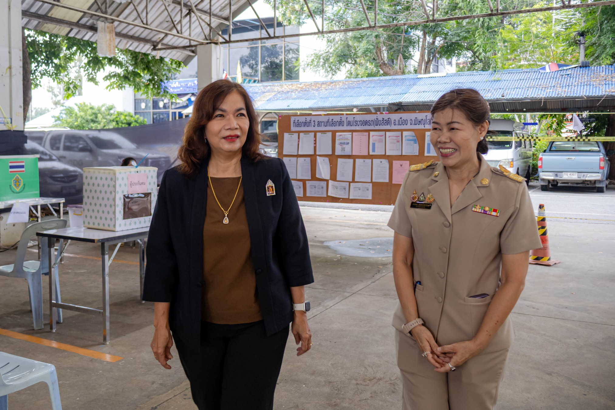 รองผู้ว่าฯ พิษณุโลก ลงพื้นที่ตรวจติดตามการเลือกตั้งผู้แทนฝ่ายนายจ้างและผู้แทนฝ่ายผู้ประกันตนเป็นกรรมการในคณะกรรมการประกันสังคม พร้อมเชิญชวนผู้ประกันตนและนายจ้างร่วมออกมาใช้สิทธิ